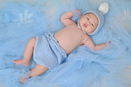 株洲宝宝老喊肚子疼还发烧